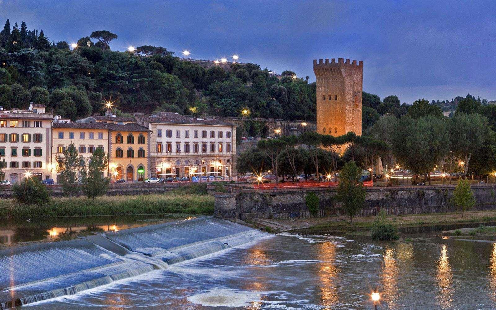 Lhp River & 5* Florencia